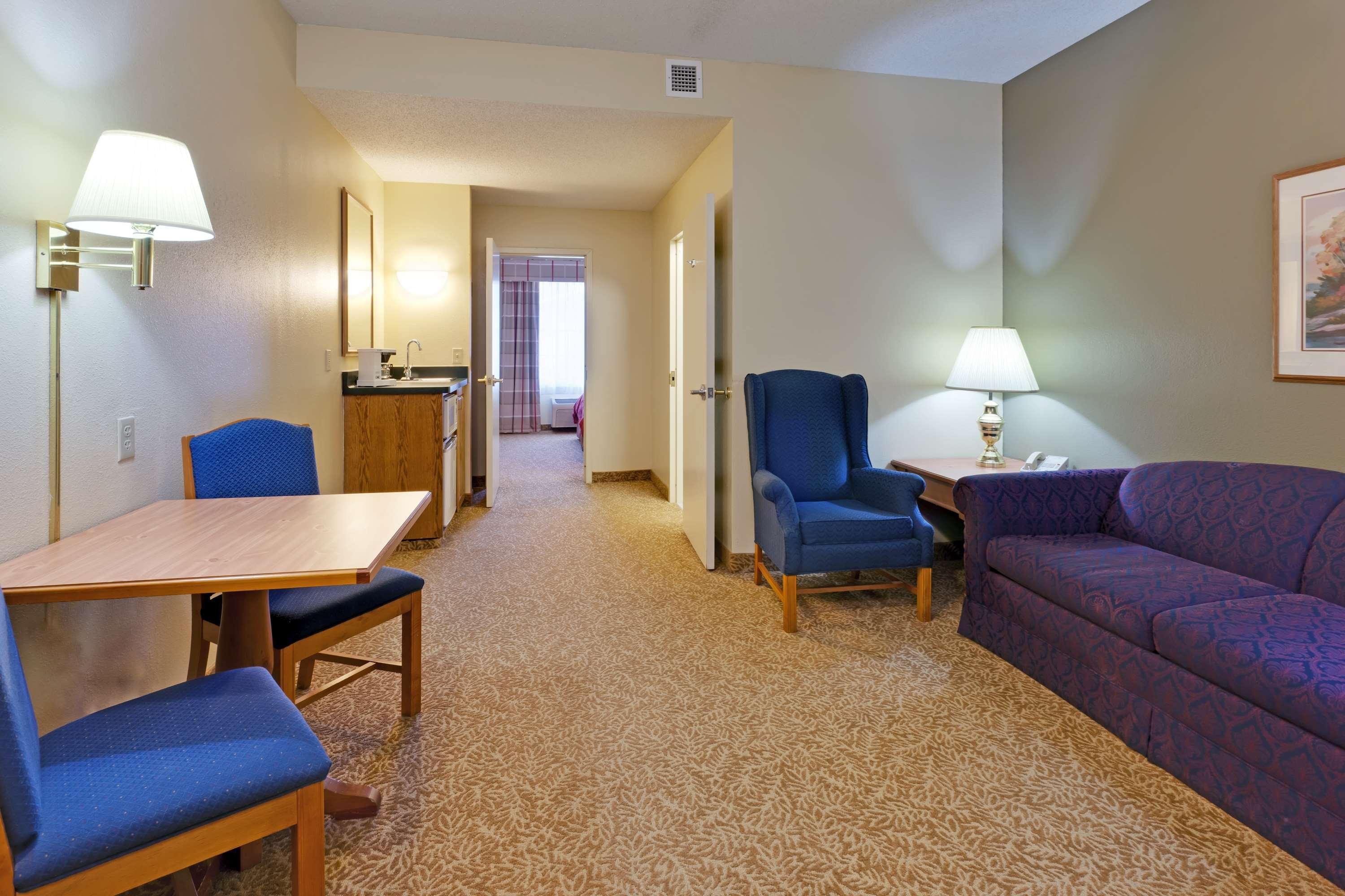 Country Inn & Suites By Radisson, Mount Morris, Ny Exterior foto