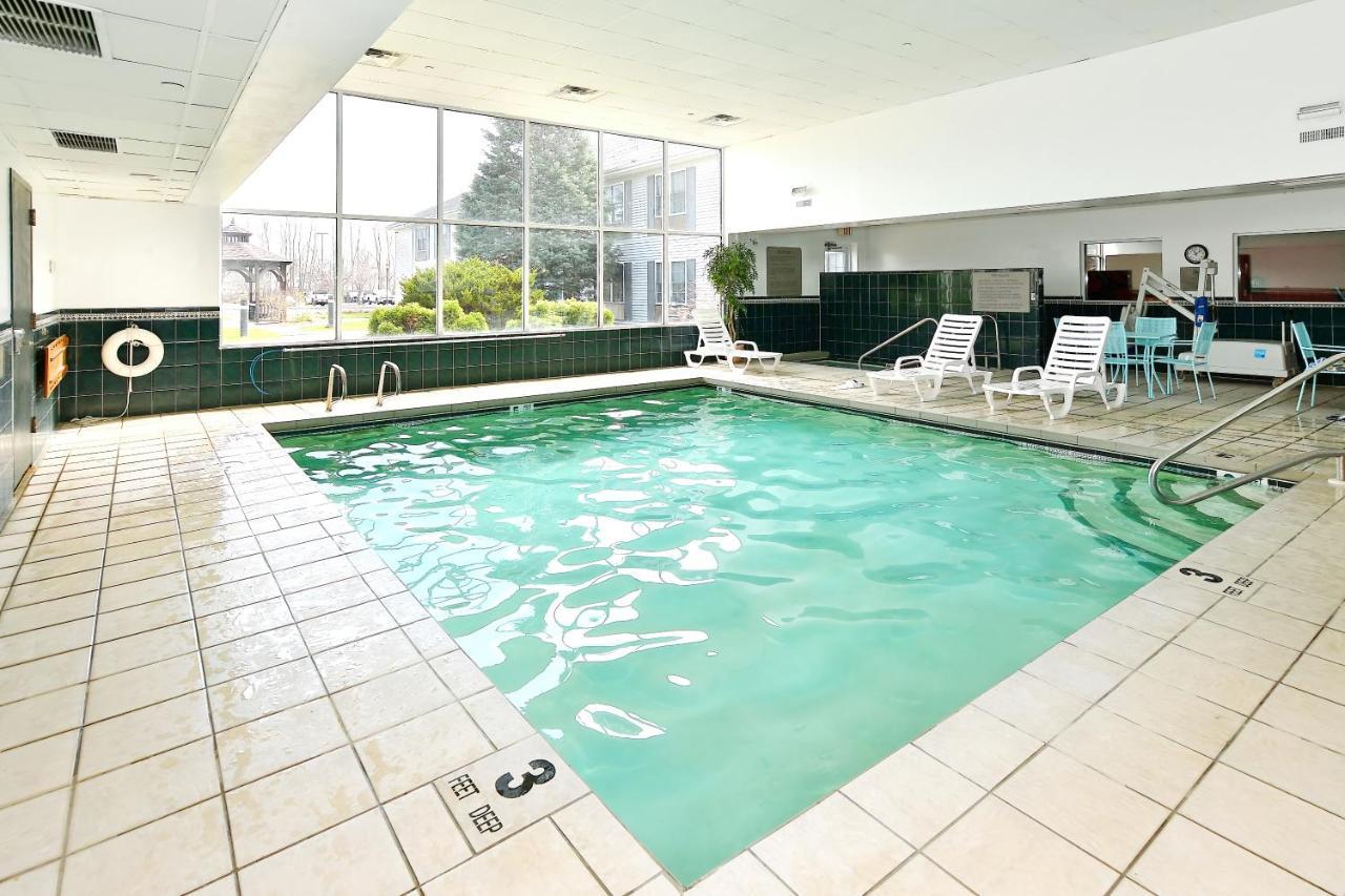 Country Inn & Suites By Radisson, Mount Morris, Ny Exterior foto
