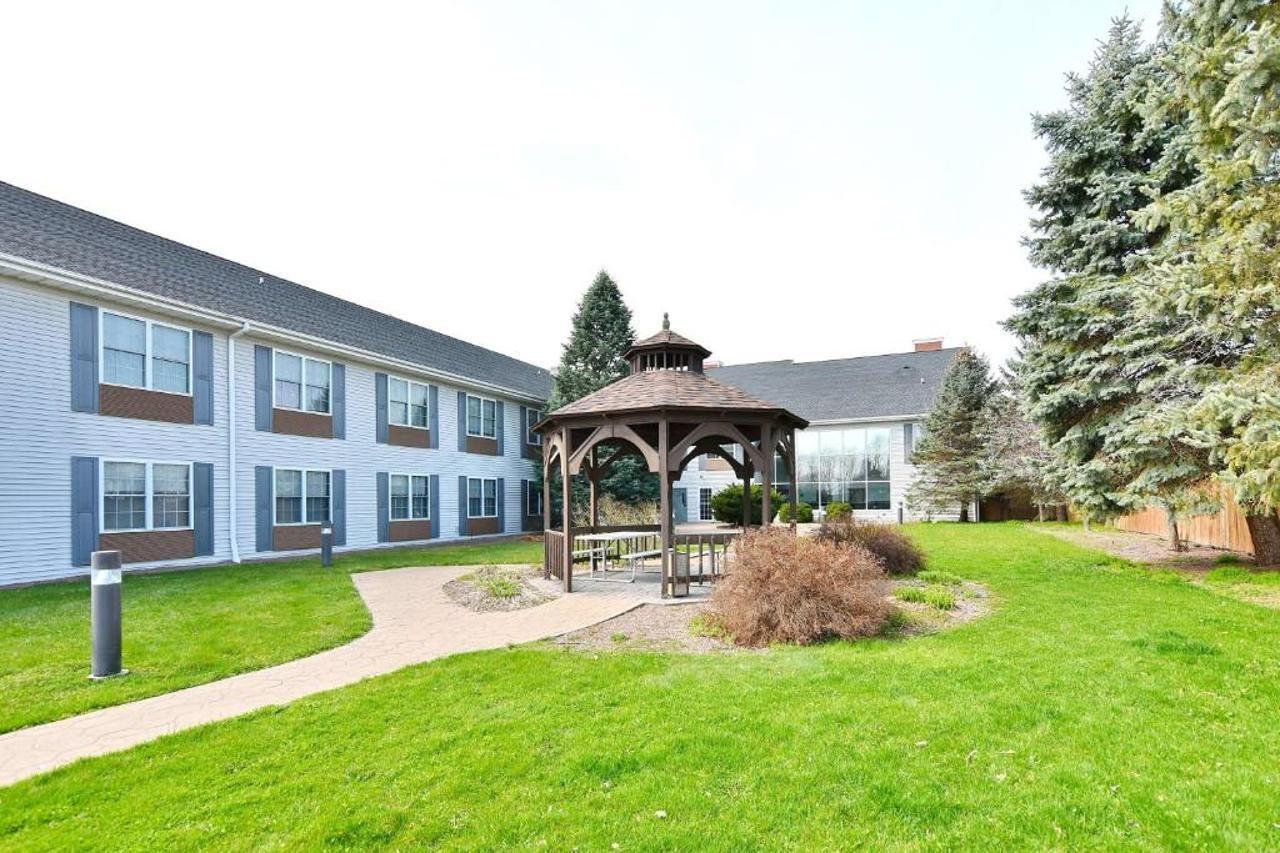 Country Inn & Suites By Radisson, Mount Morris, Ny Exterior foto
